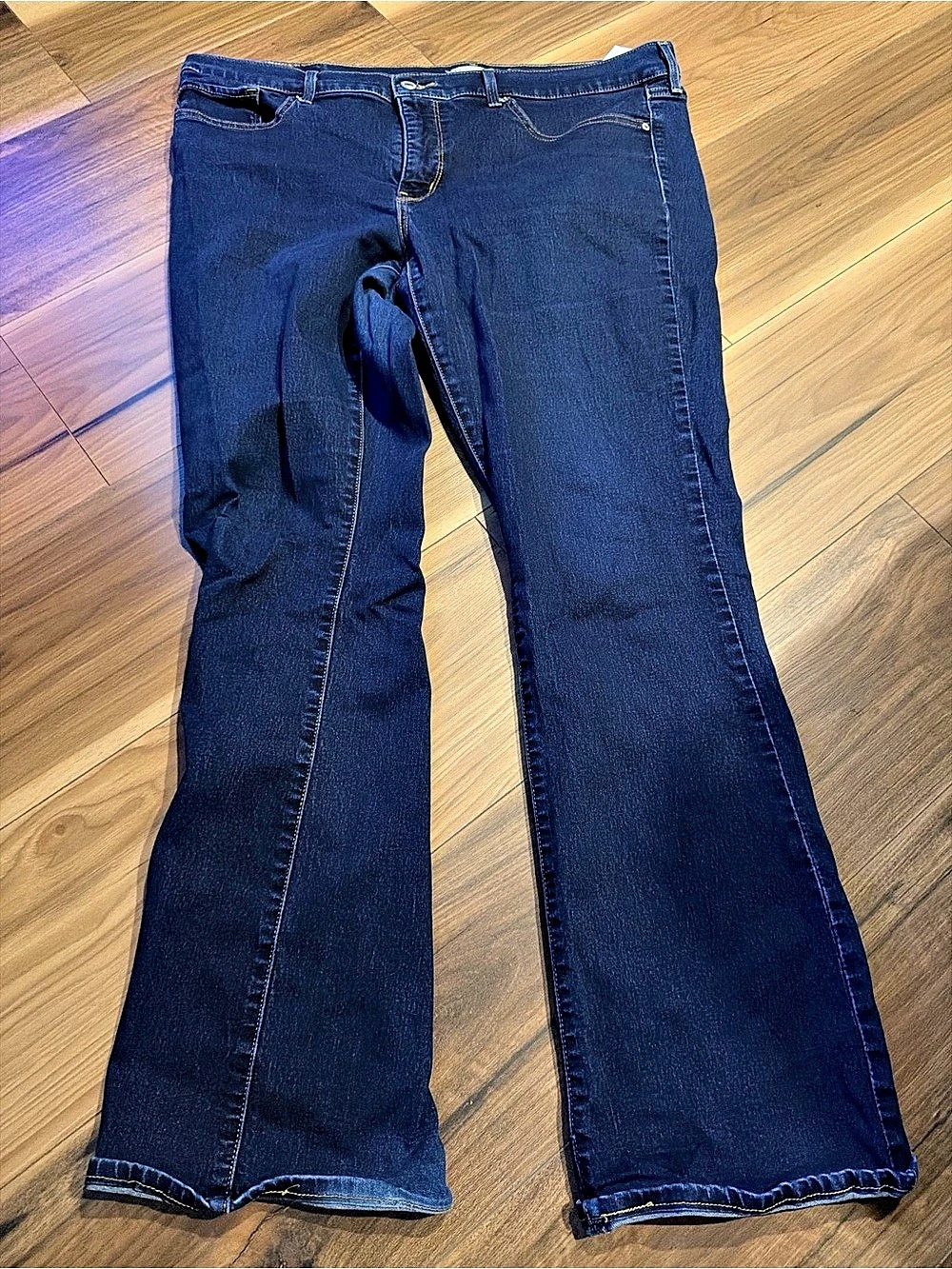 Levi’s Flare Jeans waist 34/Length 32